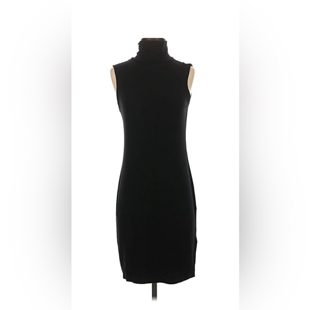 Adrienne Vittadini Elegant Black Midi Dress
